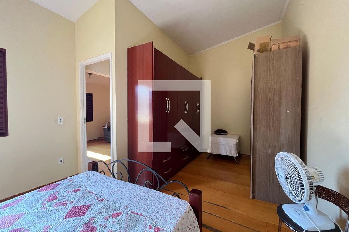 Casa à Venda - Jardim Chapadão, 4 Quartos,  270 m2 em , Campinas - sp | SoloBR