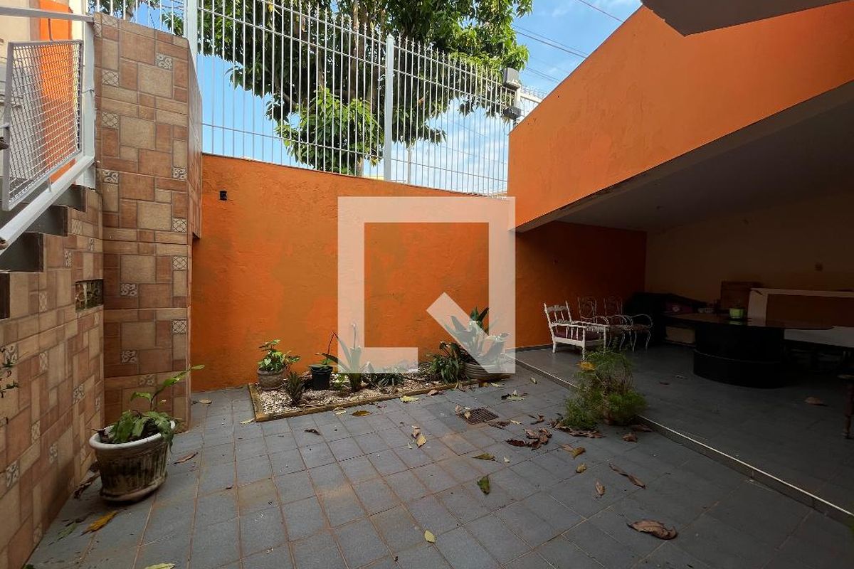 Casa à Venda - Jardim Chapadão, 4 Quartos,  270 m2 em , Campinas - sp | SoloBR