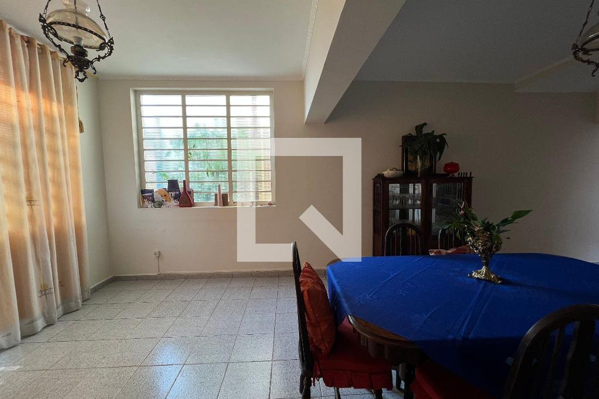Casa à Venda - Jardim Chapadão, 4 Quartos,  270 m2 em , Campinas - sp | SoloBR