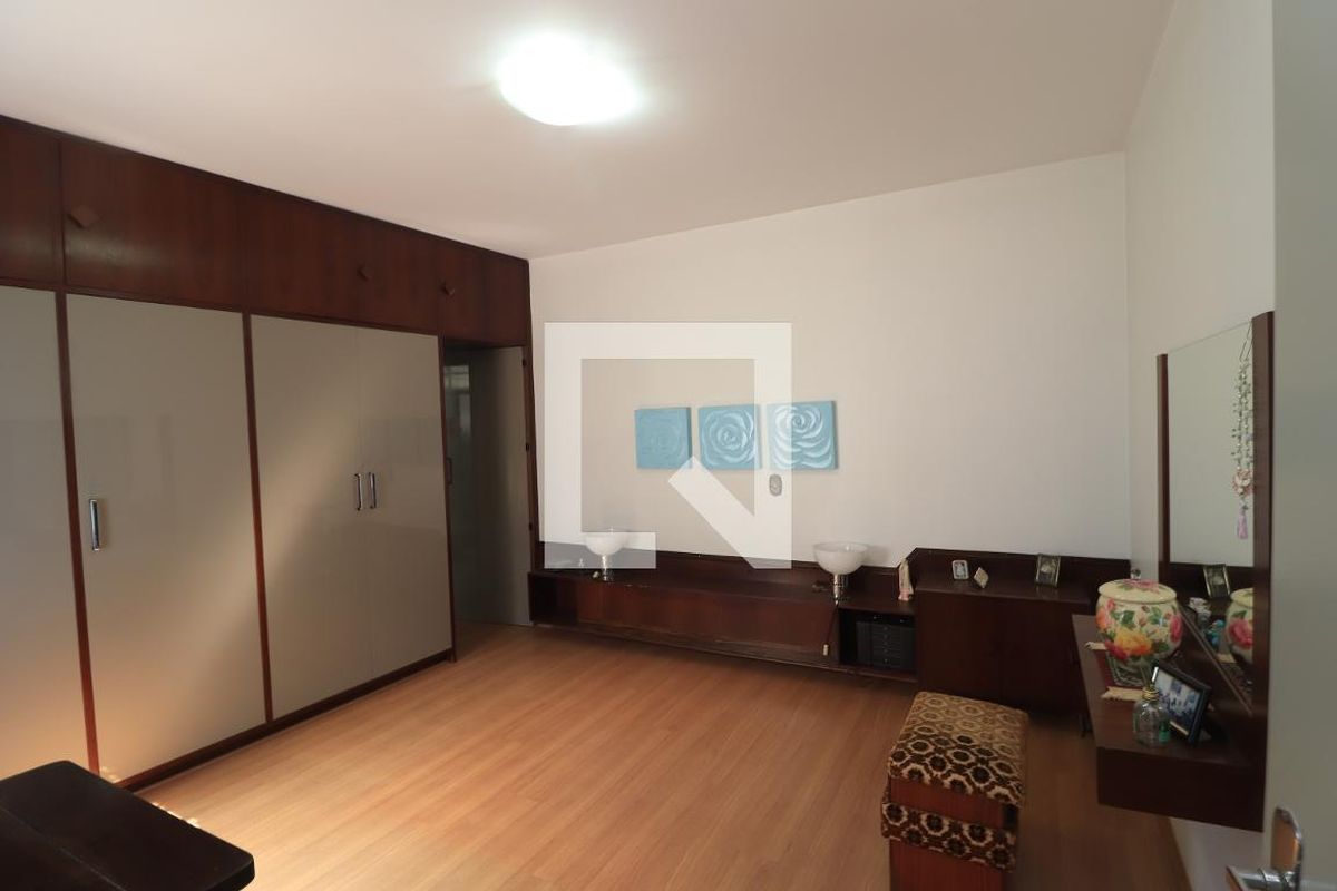 Casa, 3 quartos, 186 m² - Foto 32
