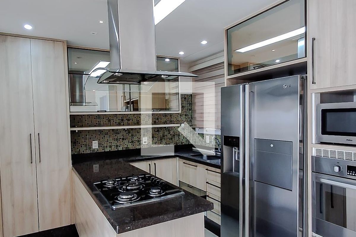 Apartamento, 3 quartos, 136 m² - Foto 140