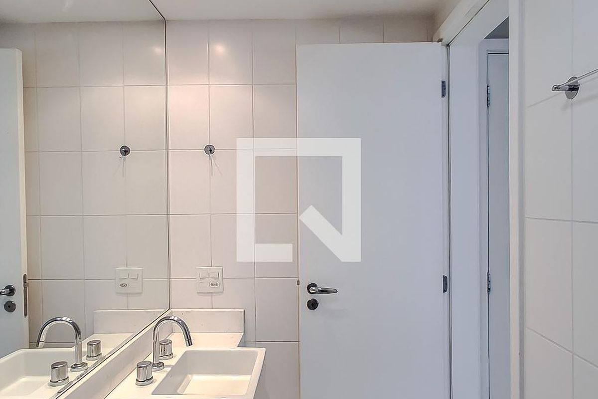 Apartamento, 3 quartos, 136 m² - Foto 71
