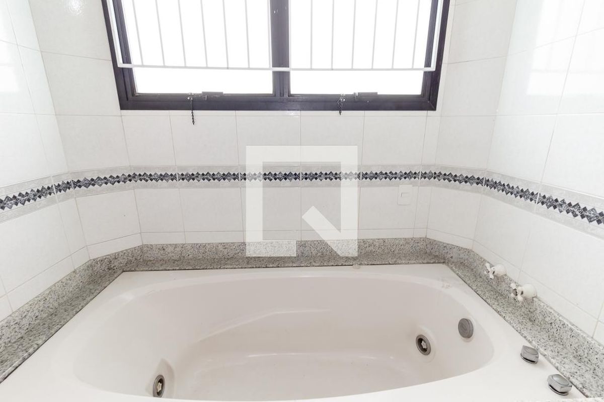 Apartamento, 4 quartos, 220 m² - Foto 42