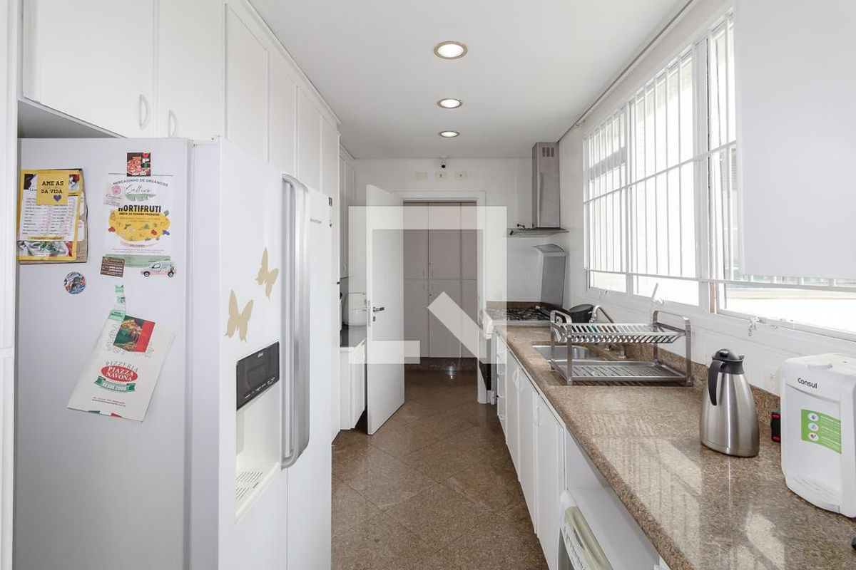 Apartamento, 4 quartos, 220 m² - Foto 47