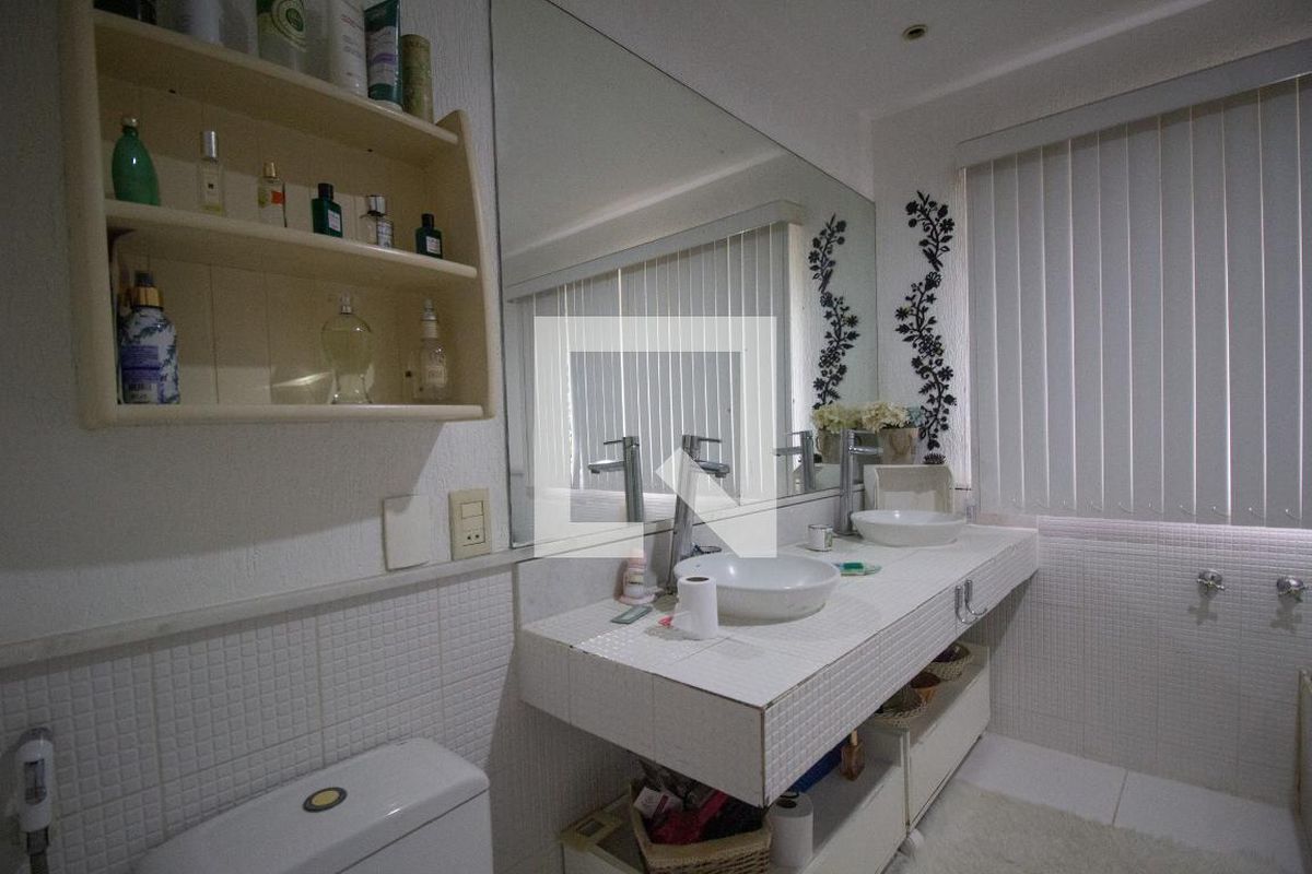 Casa, 4 quartos, 340 m² - Foto 17