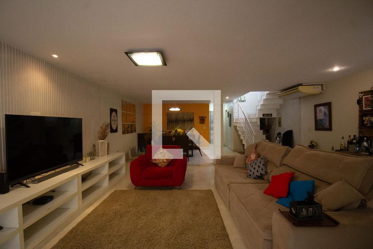Casa, 4 quartos, 340 m² - Foto 2