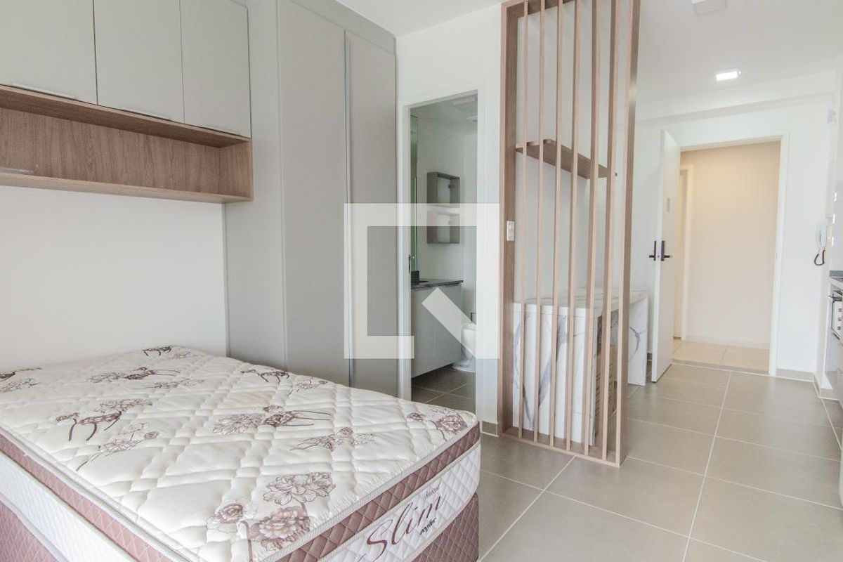 Apartamento, 1 quarto, 31 m² - Foto 2