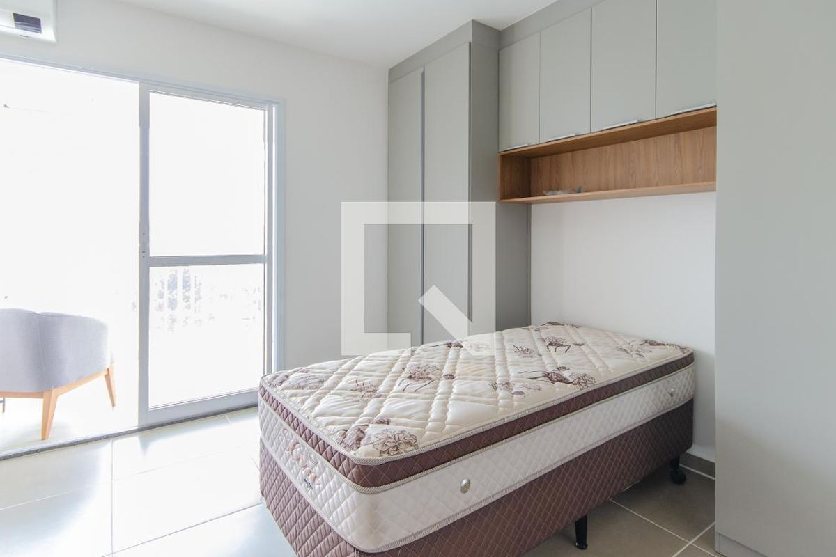Apartamento, 1 quarto, 31 m² - Foto 4