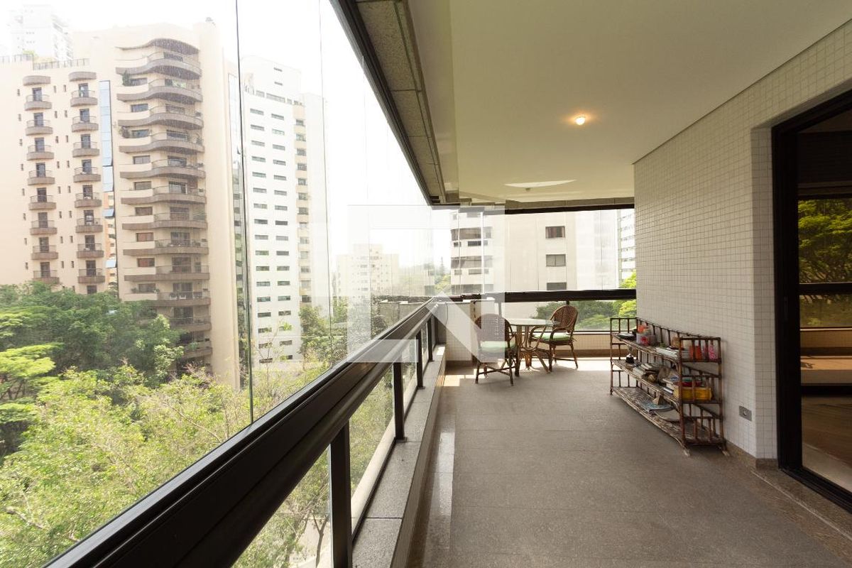 Apartamento, 4 quartos, 335 m² - Foto 11