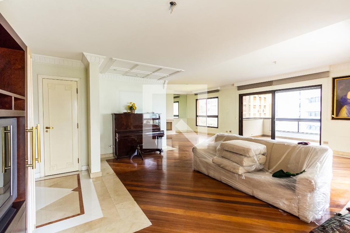 Apartamento, 4 quartos, 335 m² - Foto 2