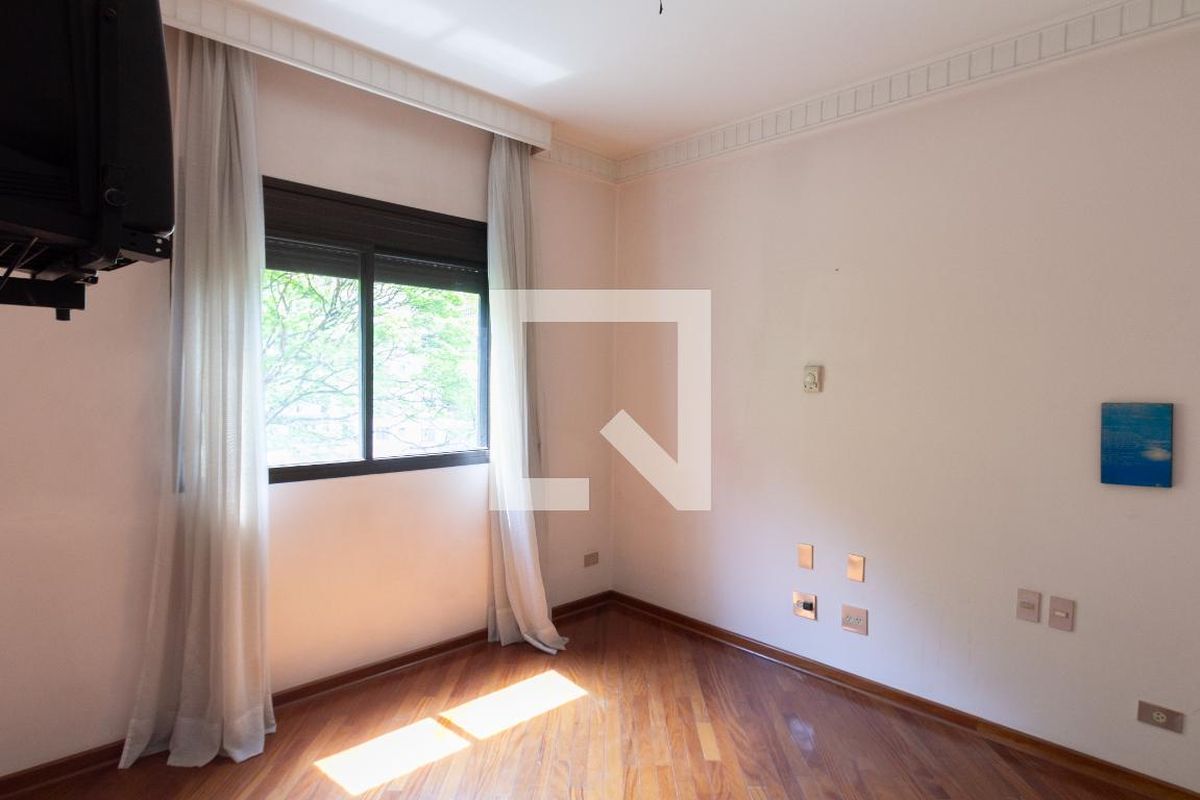 Apartamento, 4 quartos, 335 m² - Foto 36