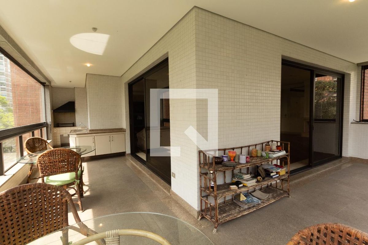 Apartamento, 4 quartos, 335 m² - Foto 14