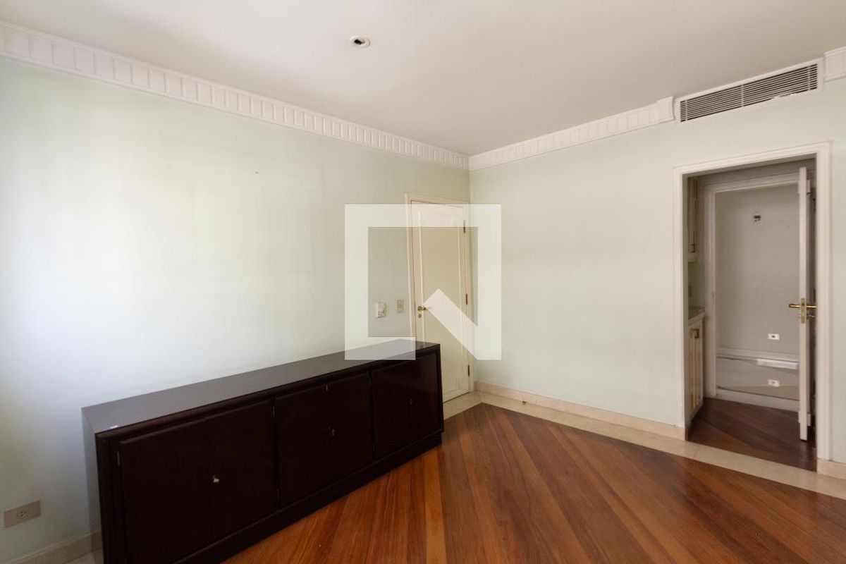 Apartamento, 4 quartos, 335 m² - Foto 59