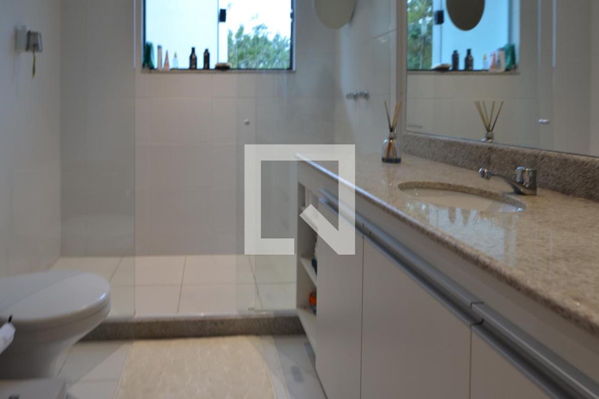 Casa, 3 quartos, 192 m² - Foto 48