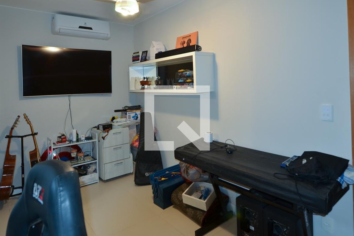 Casa, 3 quartos, 192 m² - Foto 78