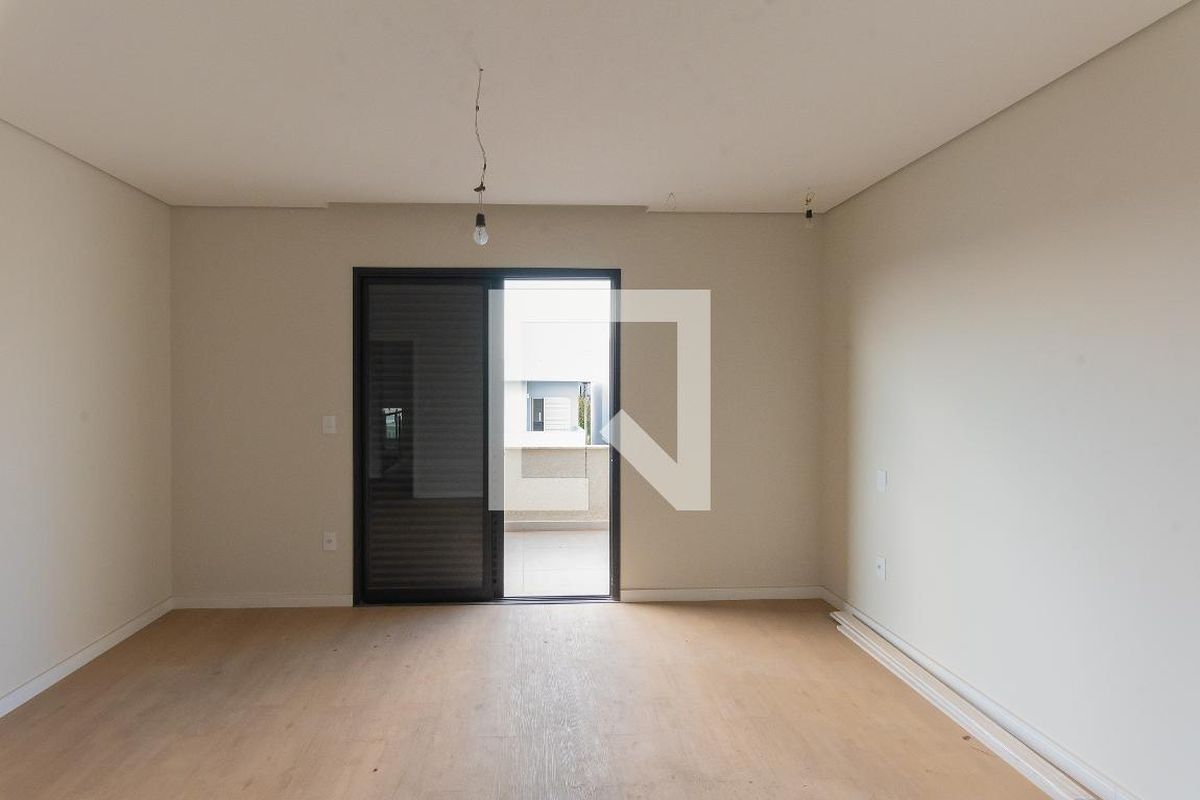 Casa à Venda - Swiss Park, 3 Quartos,  264 m2 em , Campinas - sp | SoloBR