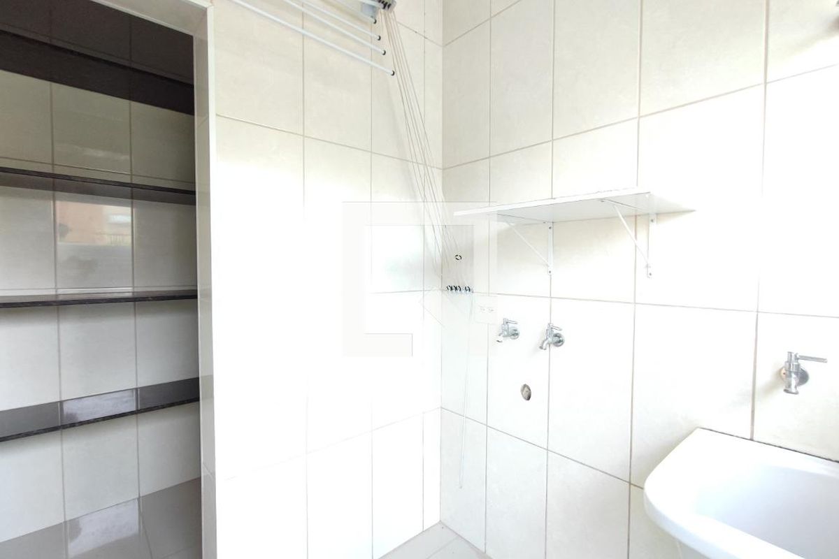 Casa à Venda - Swiss Park, 3 Quartos,  188 m2 em , Campinas - sp | SoloBR