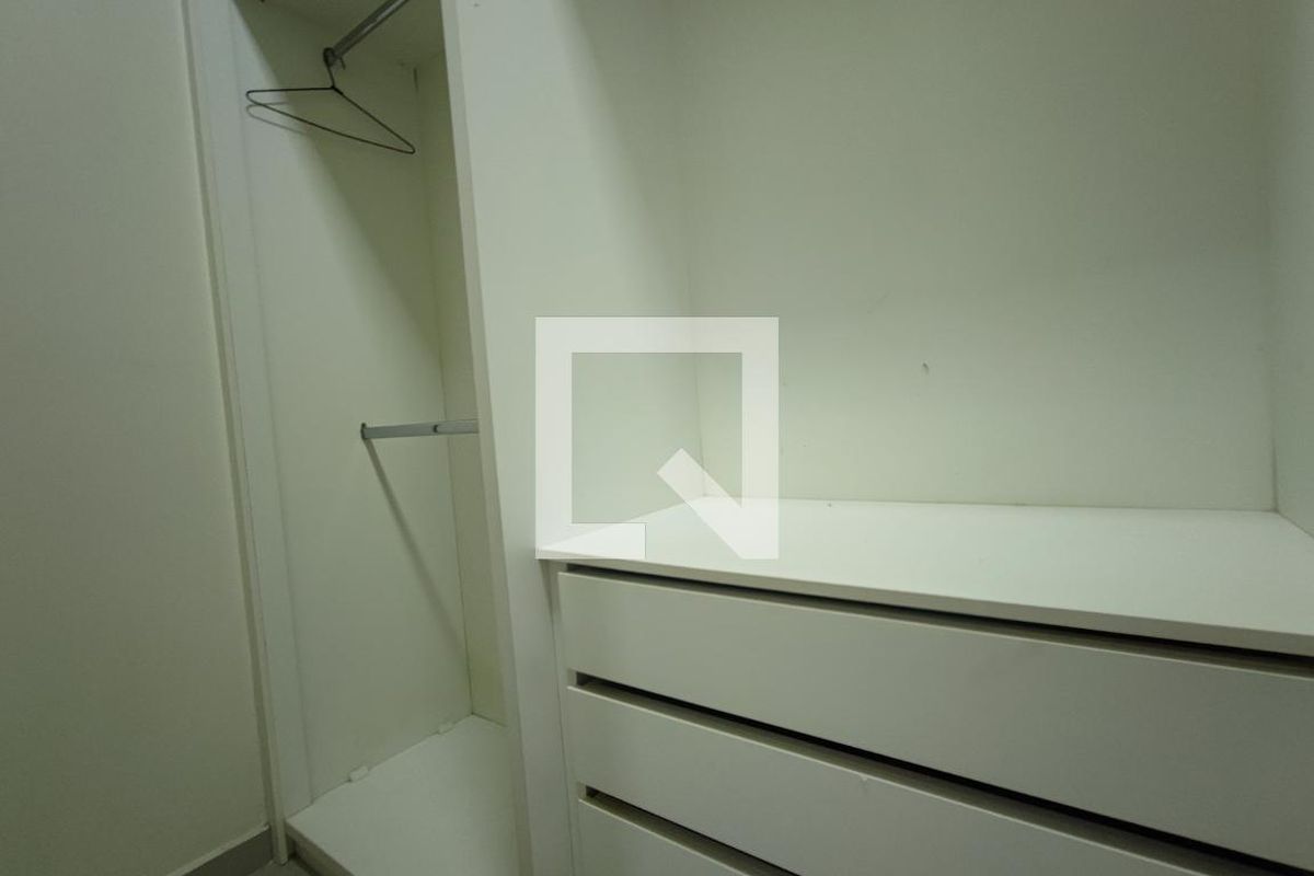 Casa à Venda - Swiss Park, 3 Quartos,  188 m2 em , Campinas - sp | SoloBR