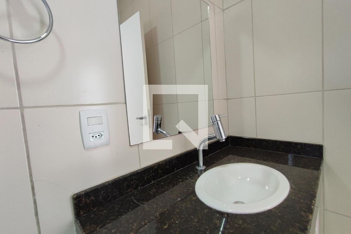 Casa à Venda - Swiss Park, 3 Quartos,  188 m2 em , Campinas - sp | SoloBR