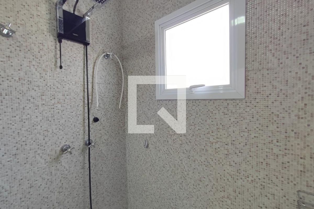 Casa à Venda - Swiss Park, 3 Quartos,  188 m2 em , Campinas - sp | SoloBR