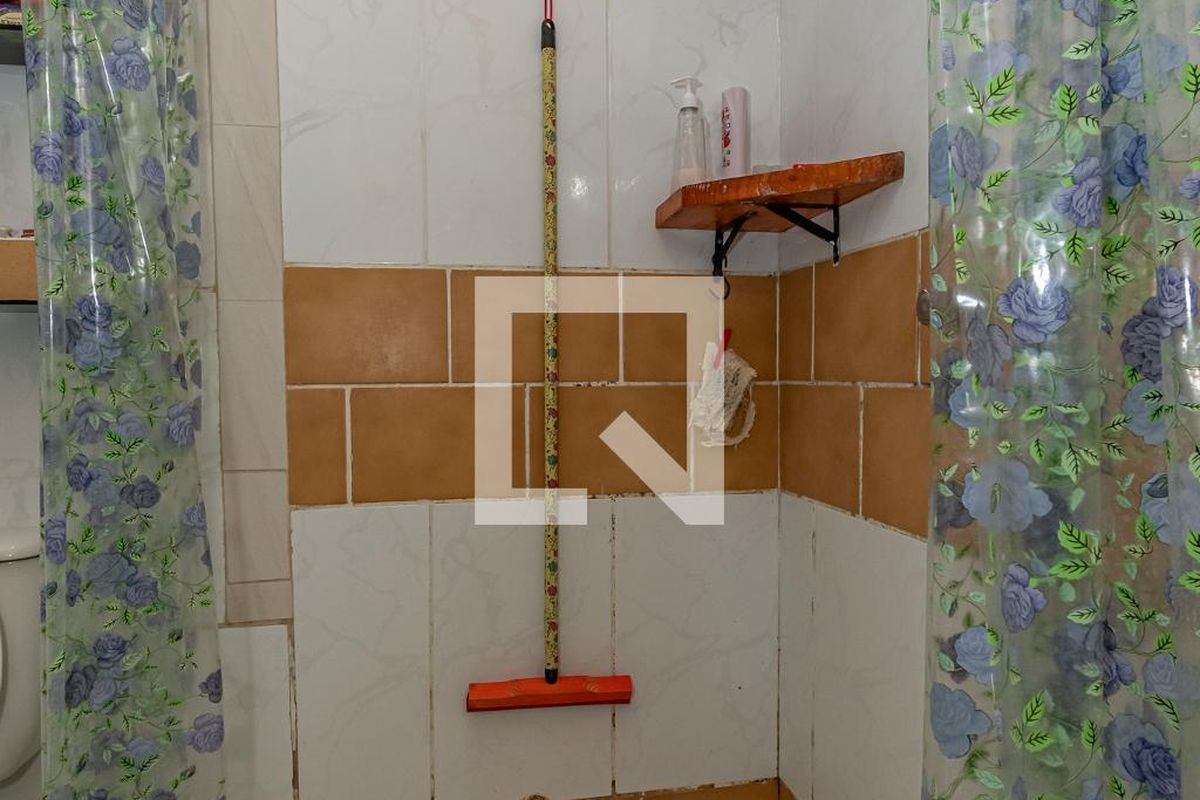 Casa à Venda - Taquaral, 2 Quartos,  164 m2 em , Campinas - sp | SoloBR