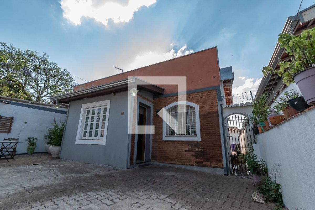 Casa à Venda - Taquaral, 2 Quartos,  164 m2 em , Campinas - sp | SoloBR