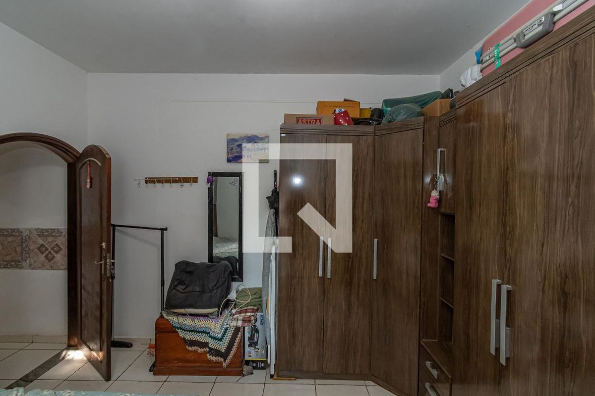 Casa à Venda - Taquaral, 2 Quartos,  164 m2 em , Campinas - sp | SoloBR