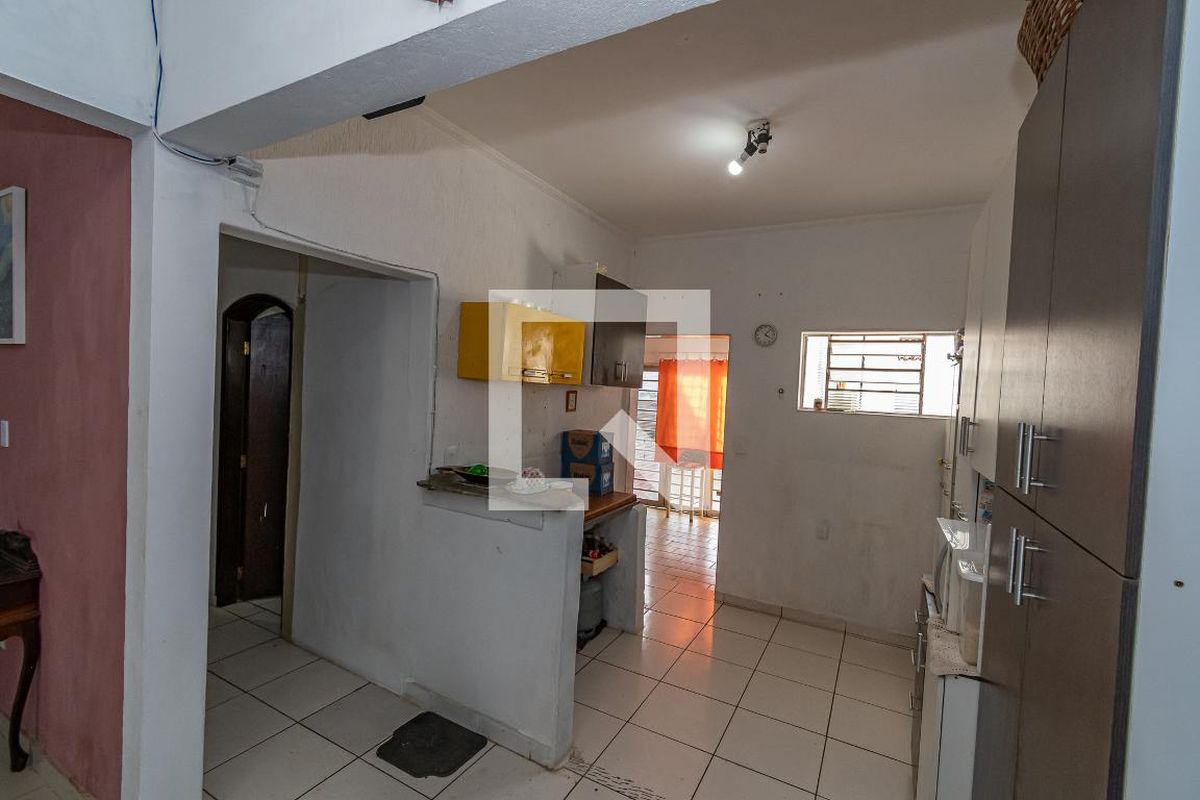 Casa à Venda - Taquaral, 2 Quartos,  164 m2 em , Campinas - sp | SoloBR