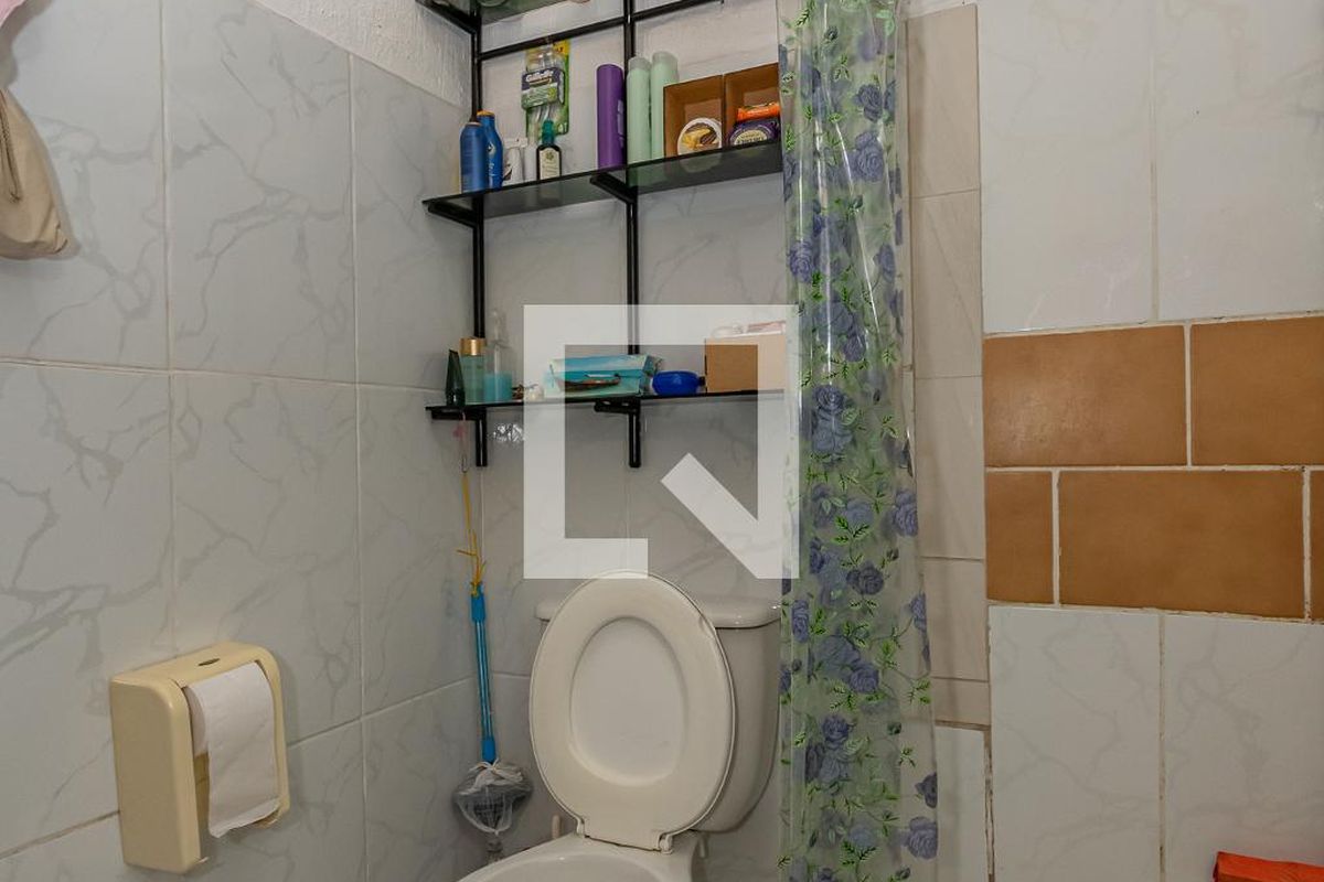Casa à Venda - Taquaral, 2 Quartos,  164 m2 em , Campinas - sp | SoloBR