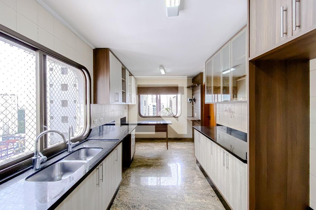 Apartamento, 4 quartos, 240 m² - Foto 128