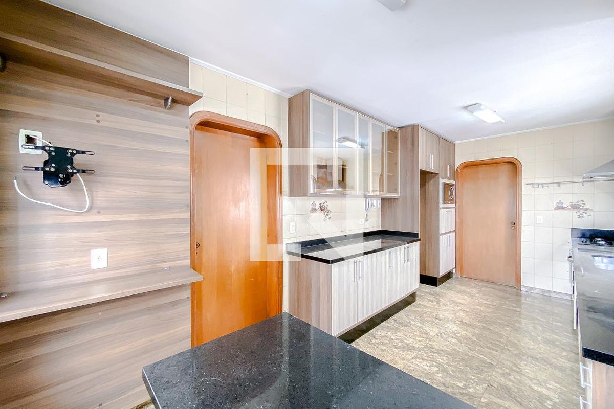 Apartamento, 4 quartos, 240 m² - Foto 120