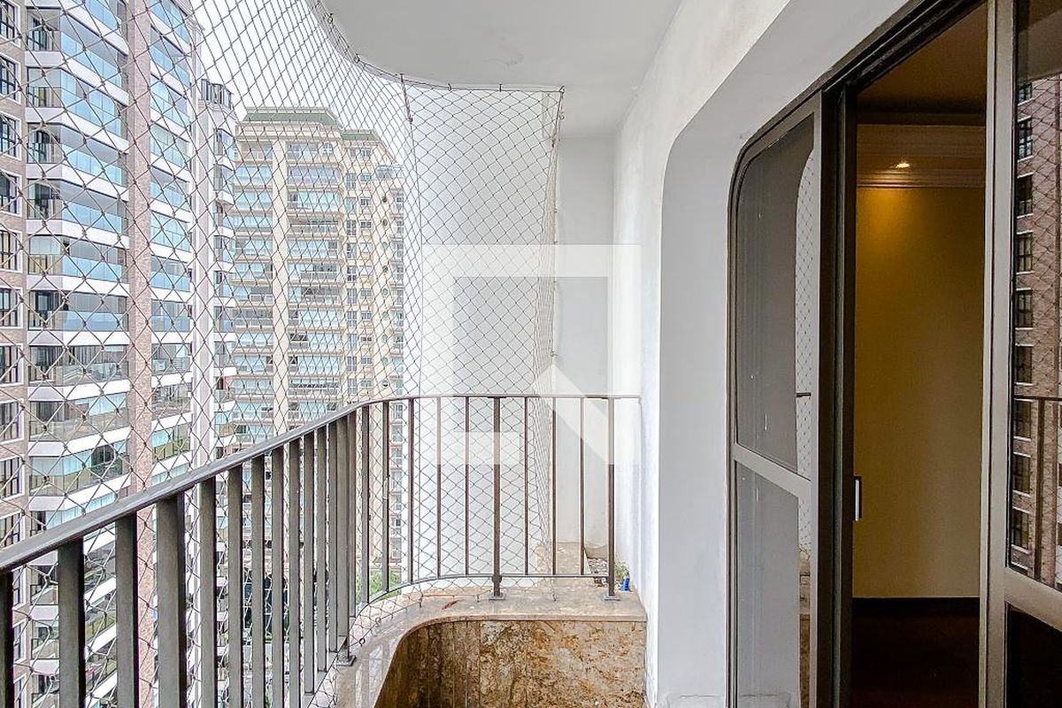 Apartamento, 4 quartos, 240 m² - Foto 22