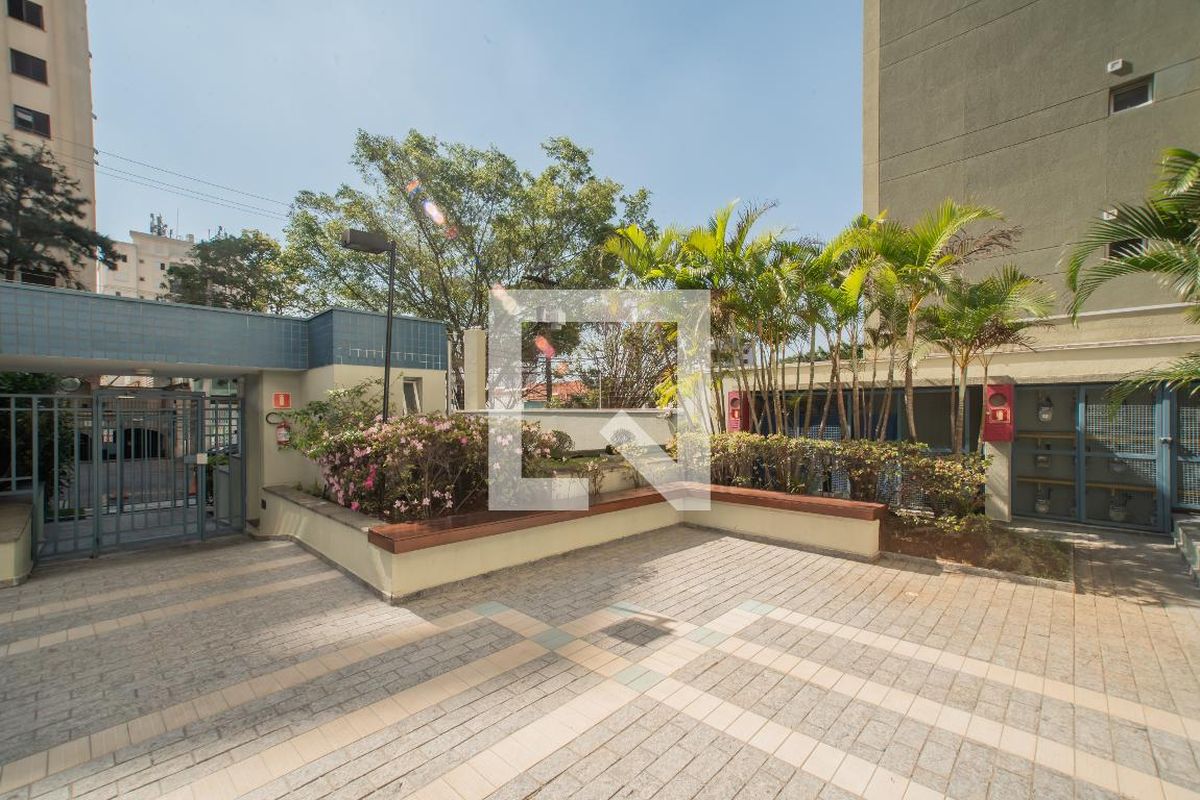 Apartamento, 2 quartos, 64 m² - Foto 136