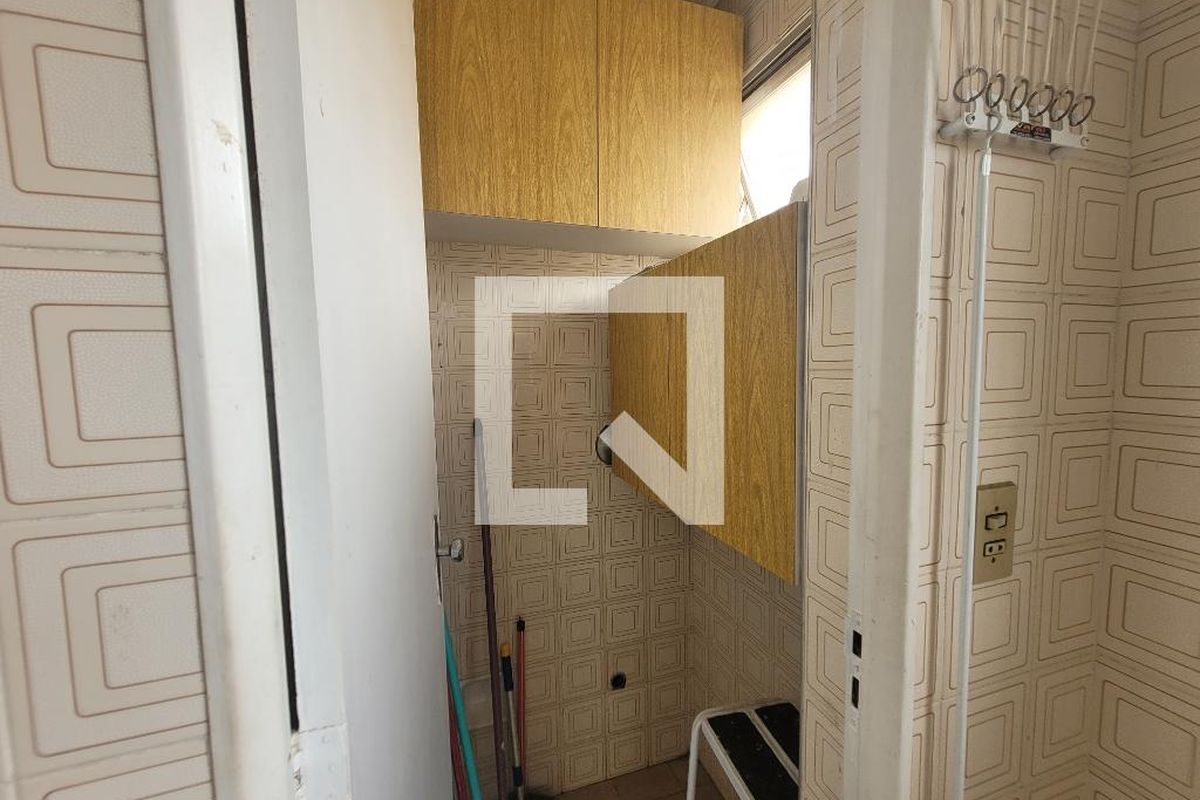 Apartamento à Venda - Bosque, 2 Quartos,  95 m2 em , Campinas - sp | SoloBR