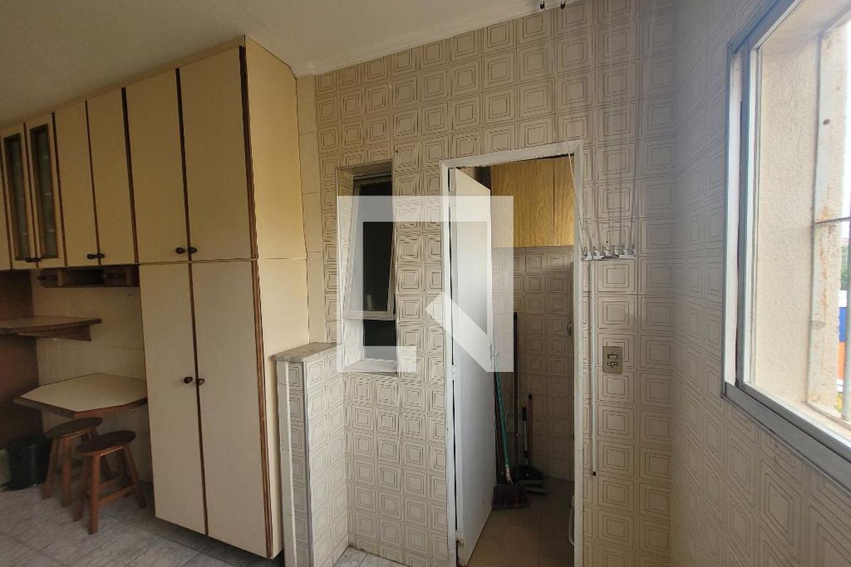 Apartamento à Venda - Bosque, 2 Quartos,  95 m2 em , Campinas - sp | SoloBR