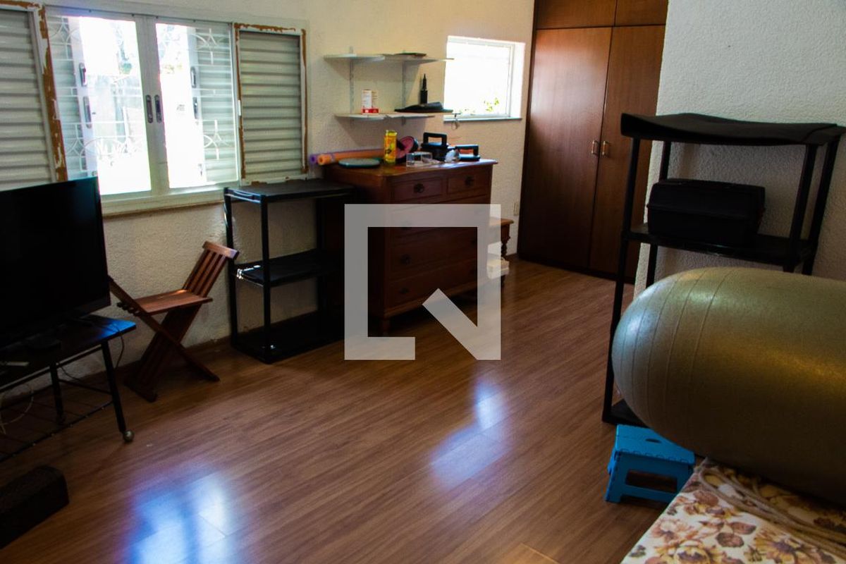 Casa à Venda - Vila Brandina, 4 Quartos,  1243 m2 em , Campinas - sp | SoloBR