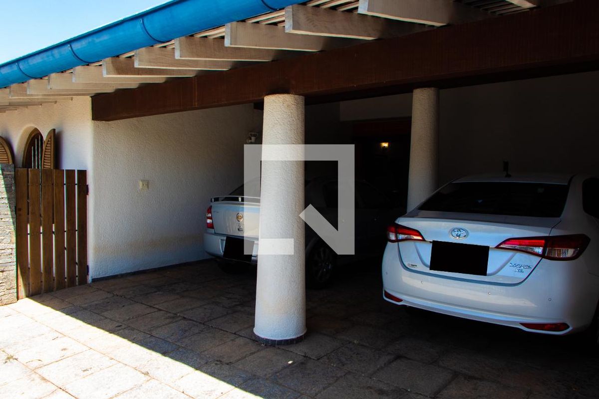 Casa à Venda - Vila Brandina, 4 Quartos,  1243 m2 em , Campinas - sp | SoloBR