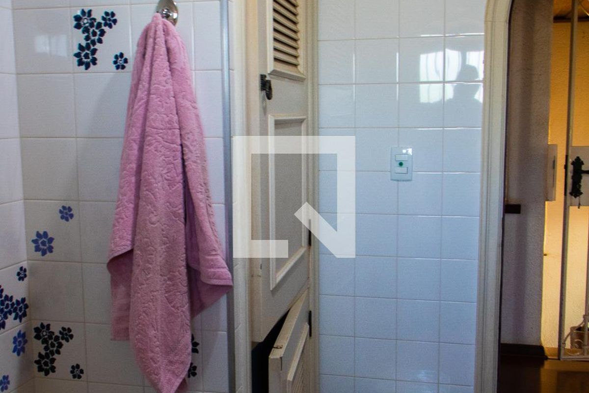 Casa à Venda - Vila Brandina, 4 Quartos,  1243 m2 em , Campinas - sp | SoloBR