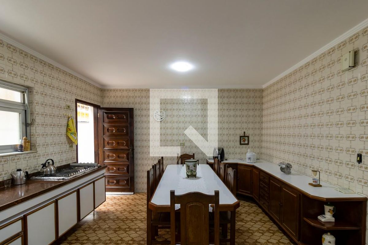 Casa, 3 quartos, 270 m² - Foto 82