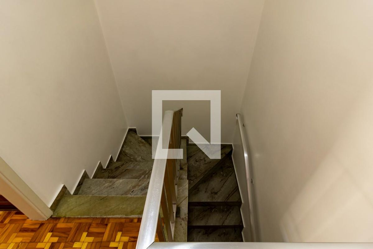 Casa, 3 quartos, 270 m² - Foto 15