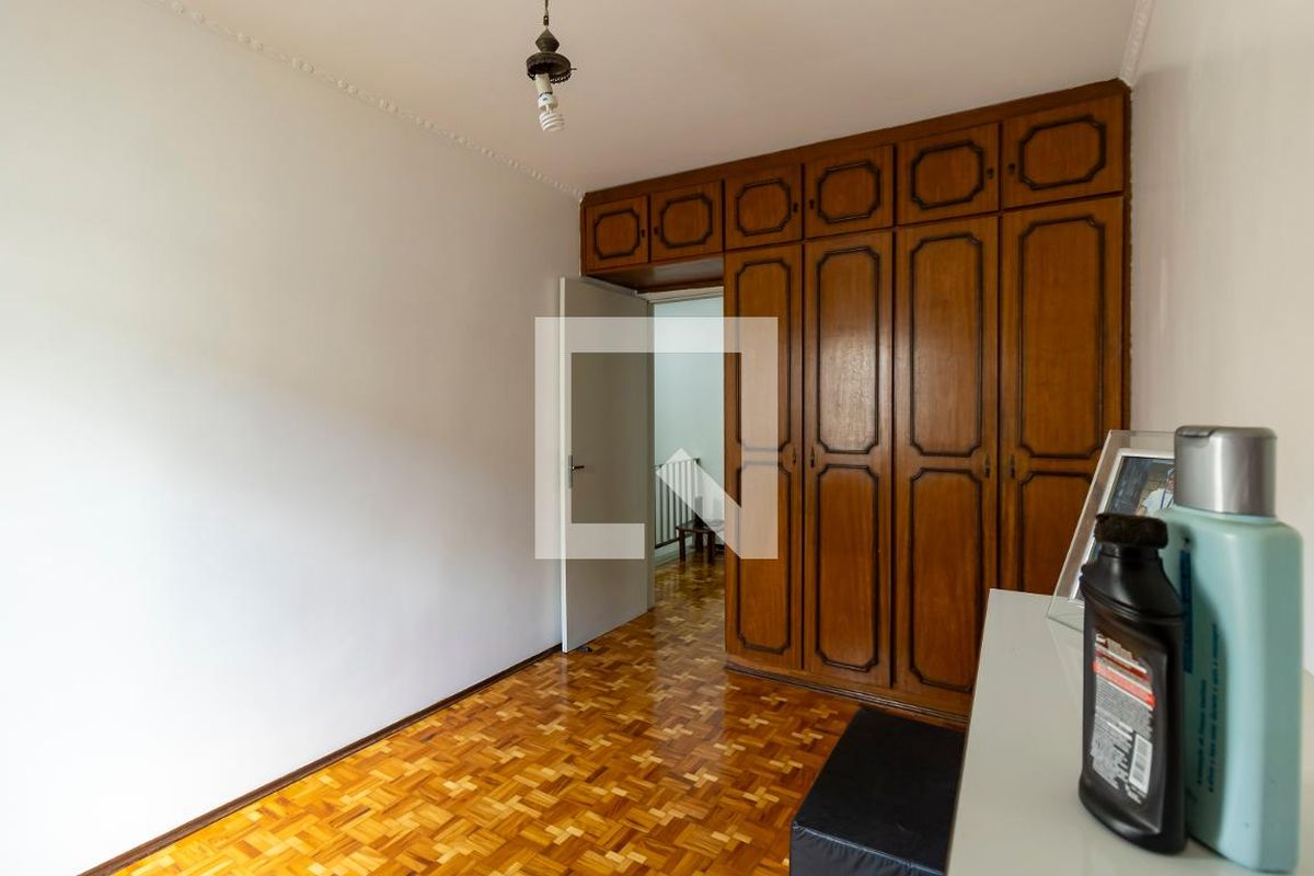 Casa, 3 quartos, 270 m² - Foto 38