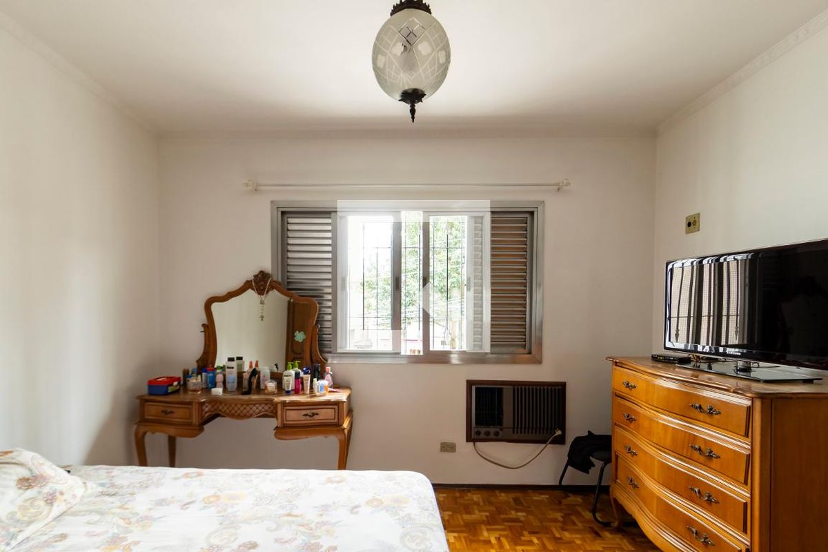 Casa, 3 quartos, 270 m² - Foto 47