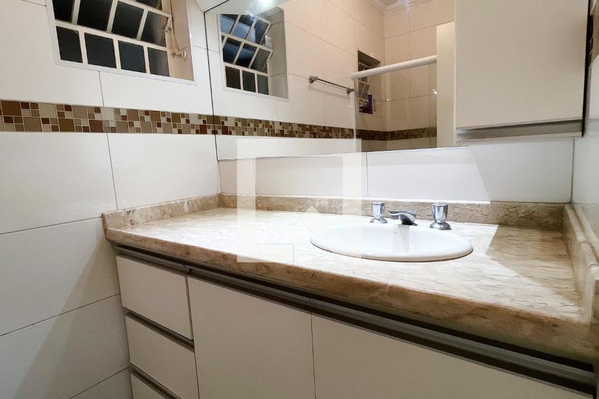 Casa à Venda - Jardim Chapadão, 4 Quartos,  193 m2 em , Campinas - sp | SoloBR