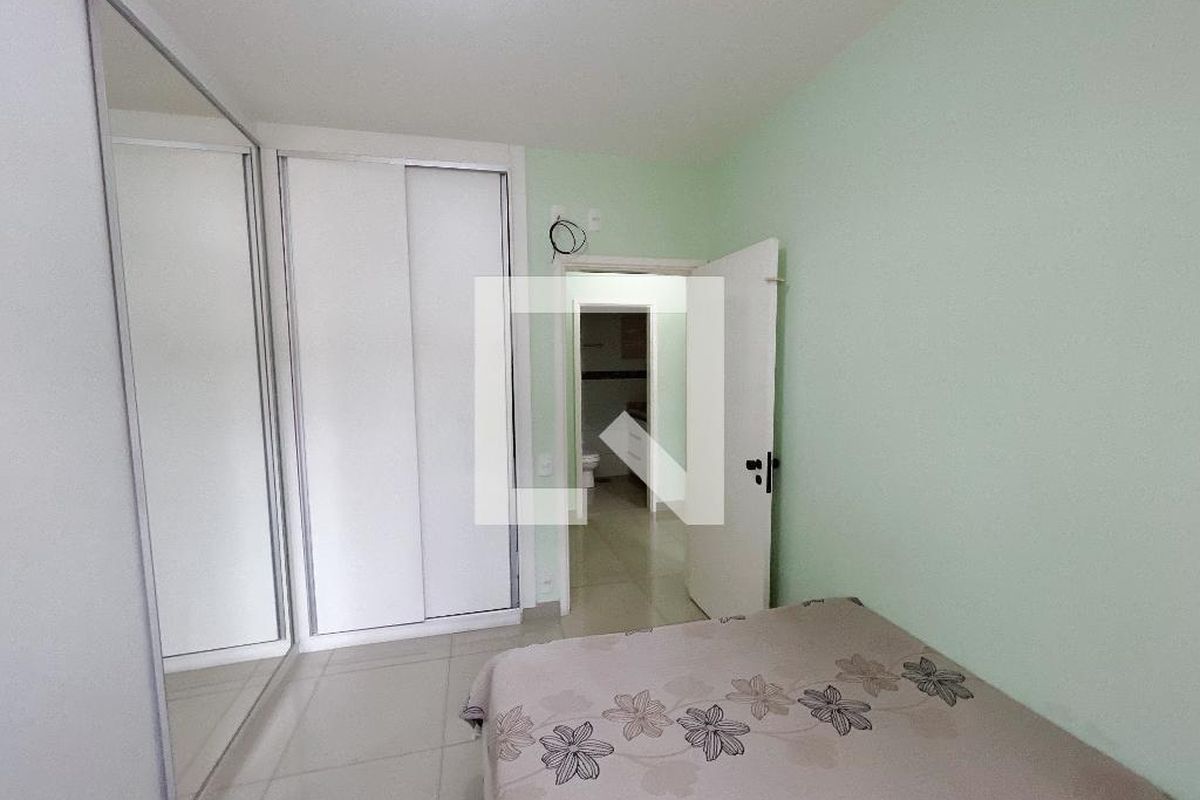 Casa à Venda - Jardim Chapadão, 4 Quartos,  193 m2 em , Campinas - sp | SoloBR