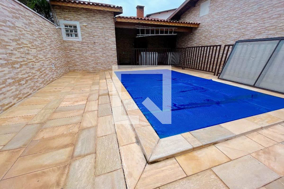 Casa à Venda - Jardim Chapadão, 4 Quartos,  193 m2 em , Campinas - sp | SoloBR