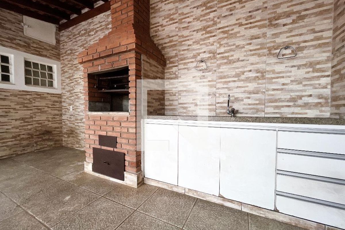 Casa à Venda - Jardim Chapadão, 4 Quartos,  193 m2 em , Campinas - sp | SoloBR