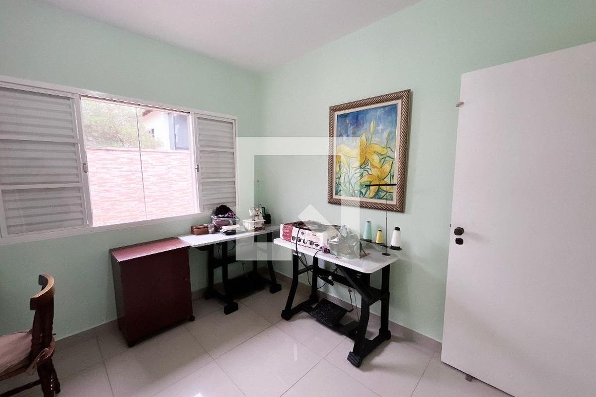 Casa à Venda - Jardim Chapadão, 4 Quartos,  193 m2 em , Campinas - sp | SoloBR