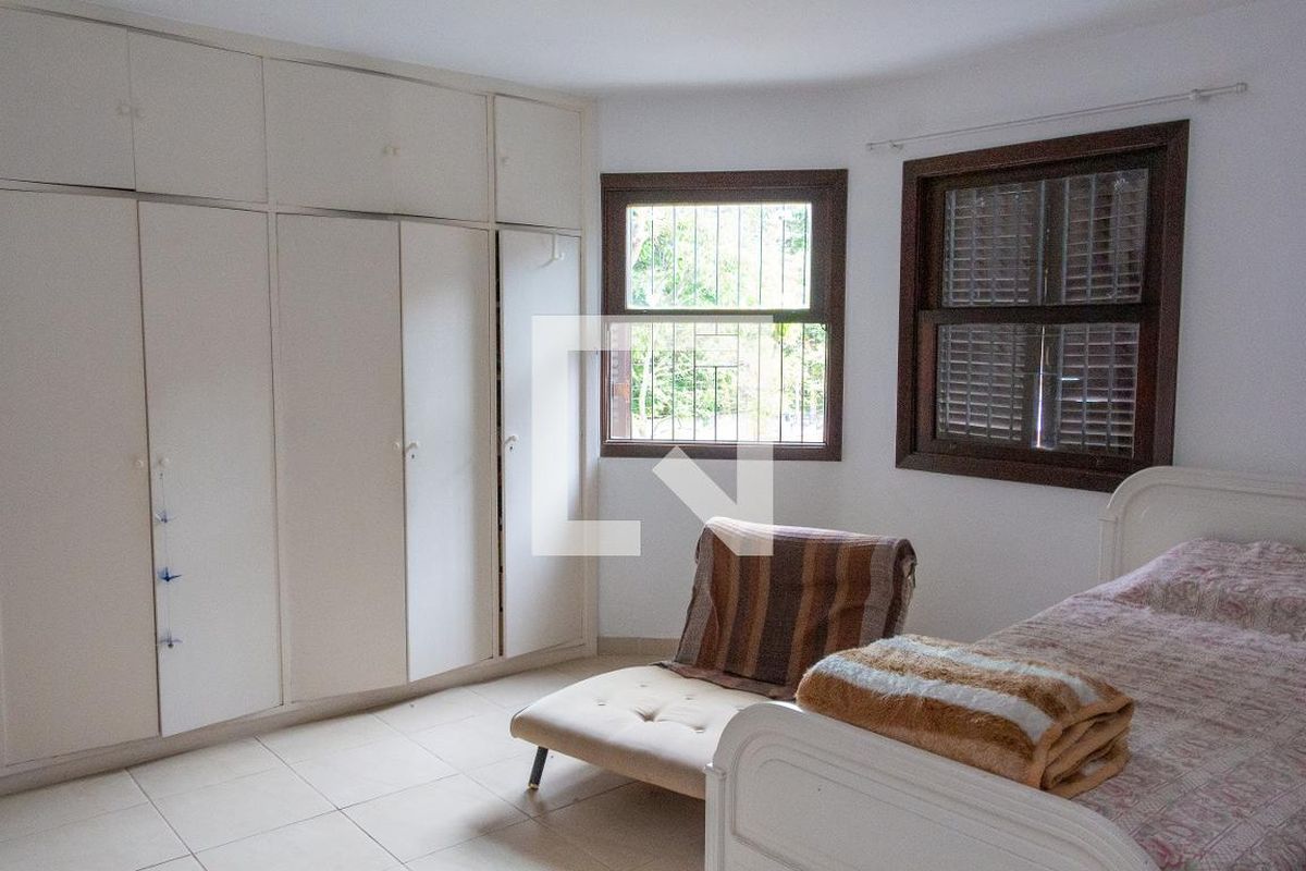 Casa, 4 quartos, 299 m² - Foto 39