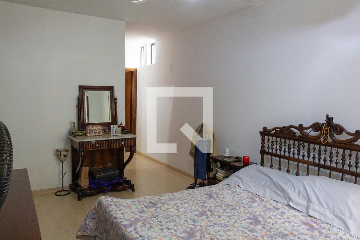 Casa, 4 quartos, 299 m² - Foto 63