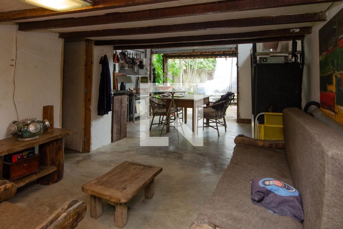 Casa, 1 quarto, 500 m² - Foto 2